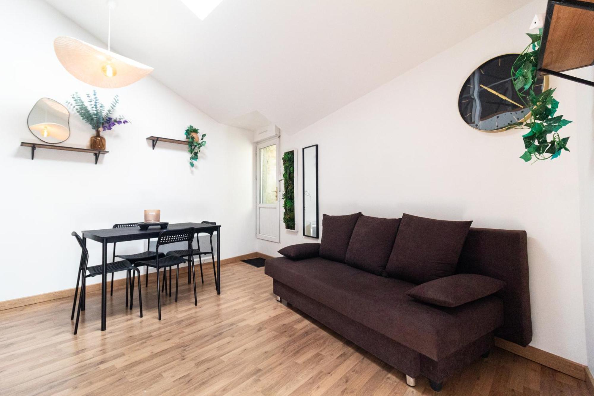 Ferienwohnung Le Charmant Accueil Viennois/T2/Wifi/Cosy/Parking Poitiers Exterior foto